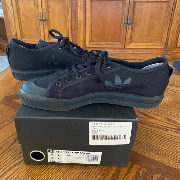 NWT RAF Simon’s Adidas Spirit Low Asymm Black Sneakers, Size 9M